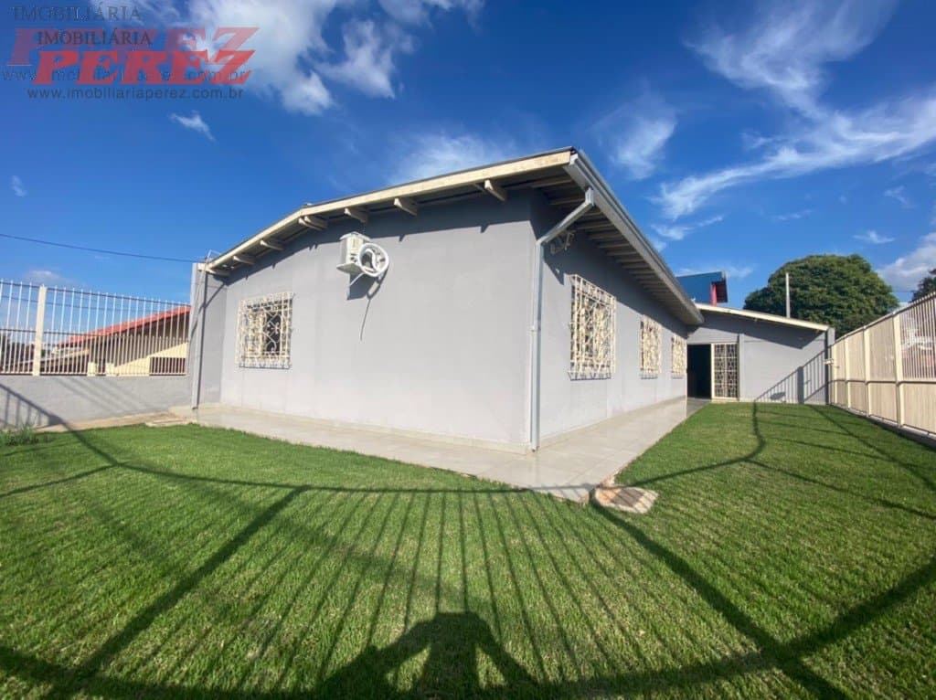 Casa, de 3 quartos, 215 m² à venda no Centro - Londrina/PR - Foto 1