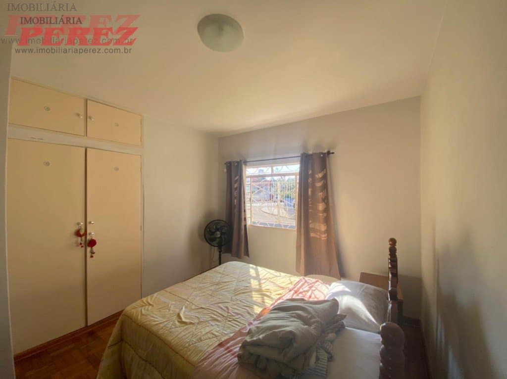 Casa, de 3 quartos, 215 m² à venda no Centro - Londrina/PR - Foto 11