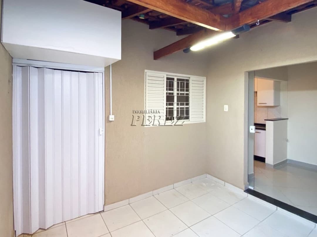 Casa  no Osamu Takeda, de 2 quartos, 54.76 m² à venda no Conjunto Habitacional Santiago Ii - Londrina/PR - Foto 8