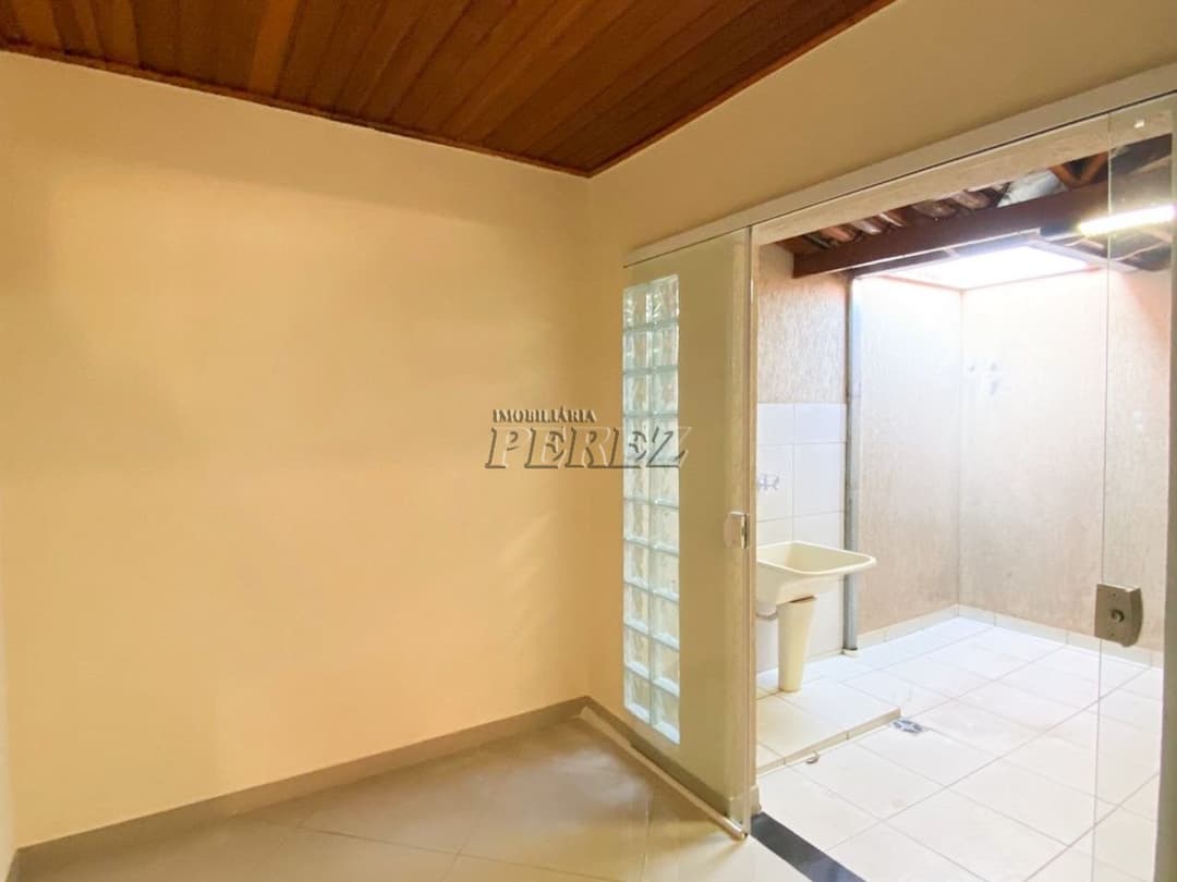 Casa  no Osamu Takeda, de 2 quartos, 54.76 m² à venda no Conjunto Habitacional Santiago Ii - Londrina/PR - Foto 6
