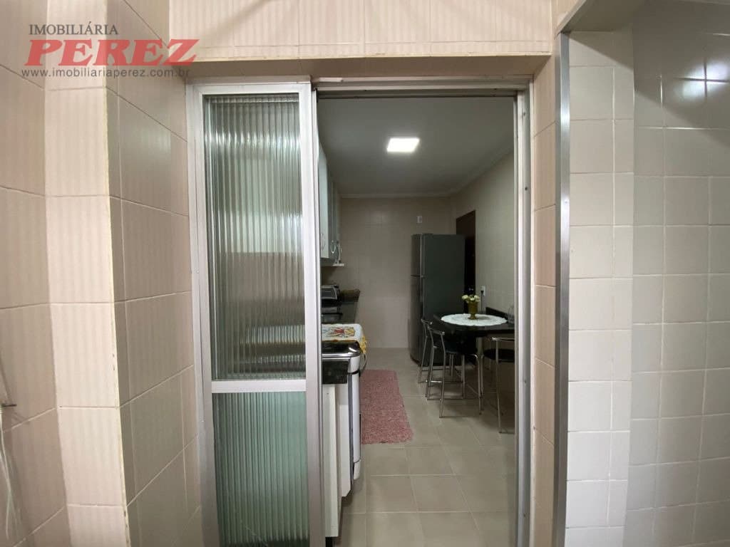 Apartamento no Edifício  Cinquentenário, de 3 quartos, 82.16 m² à venda no Centro - Londrina/PR - Foto 8