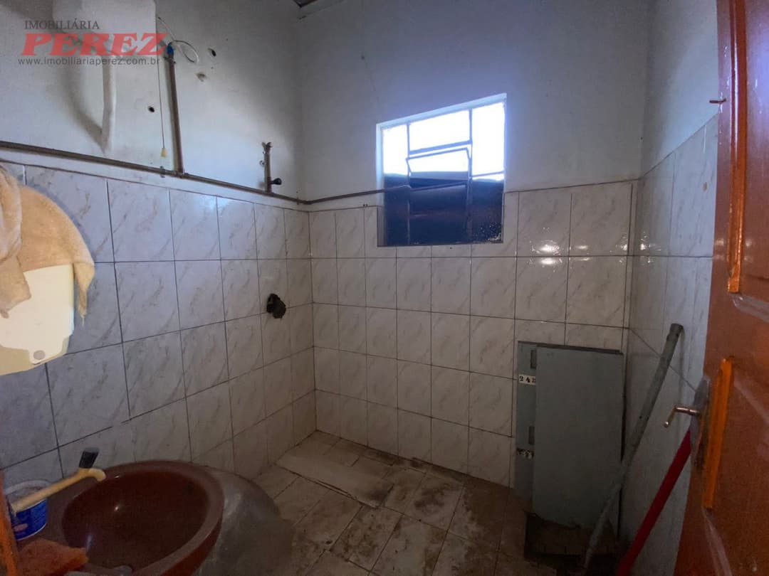 Imóveis Comerciais, 132 m² para alugar no Centro - Londrina/PR - Foto 13