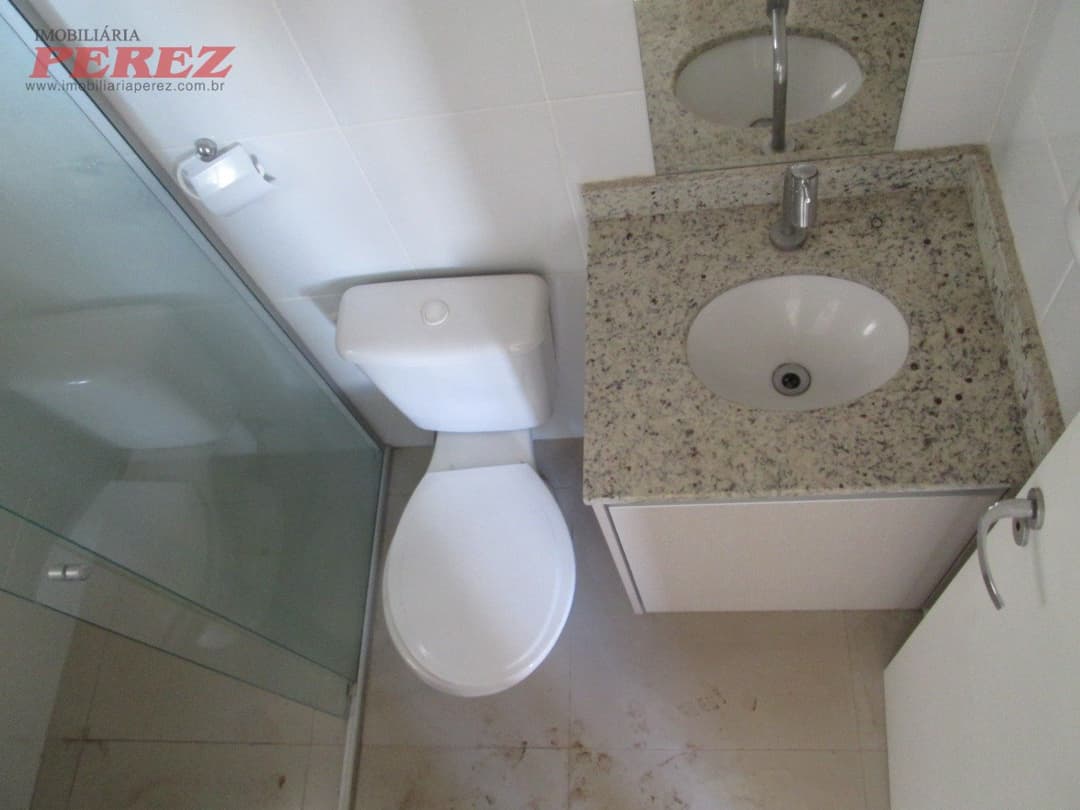 Apartamento para alugar no Edifício Inédito no centro de Londrina - Foto 13
