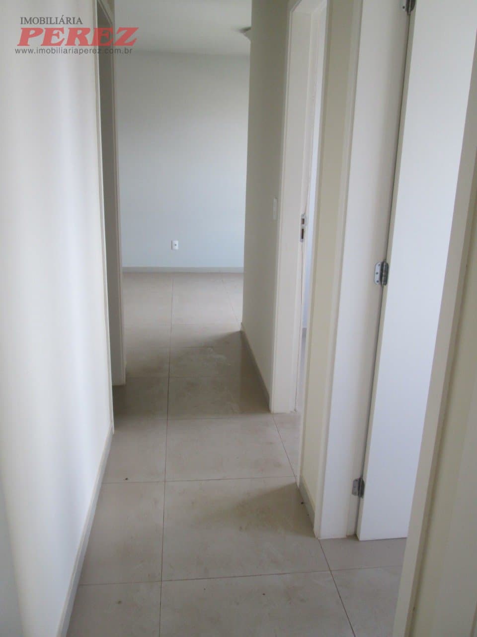 Apartamento para alugar no Edifício Inédito no centro de Londrina - Foto 14