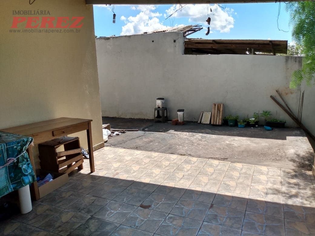 Casa à Venda no Bairro Paraíso - 2 Dormitórios e 3 Vagas por um Ótimo Preço! - Foto 21