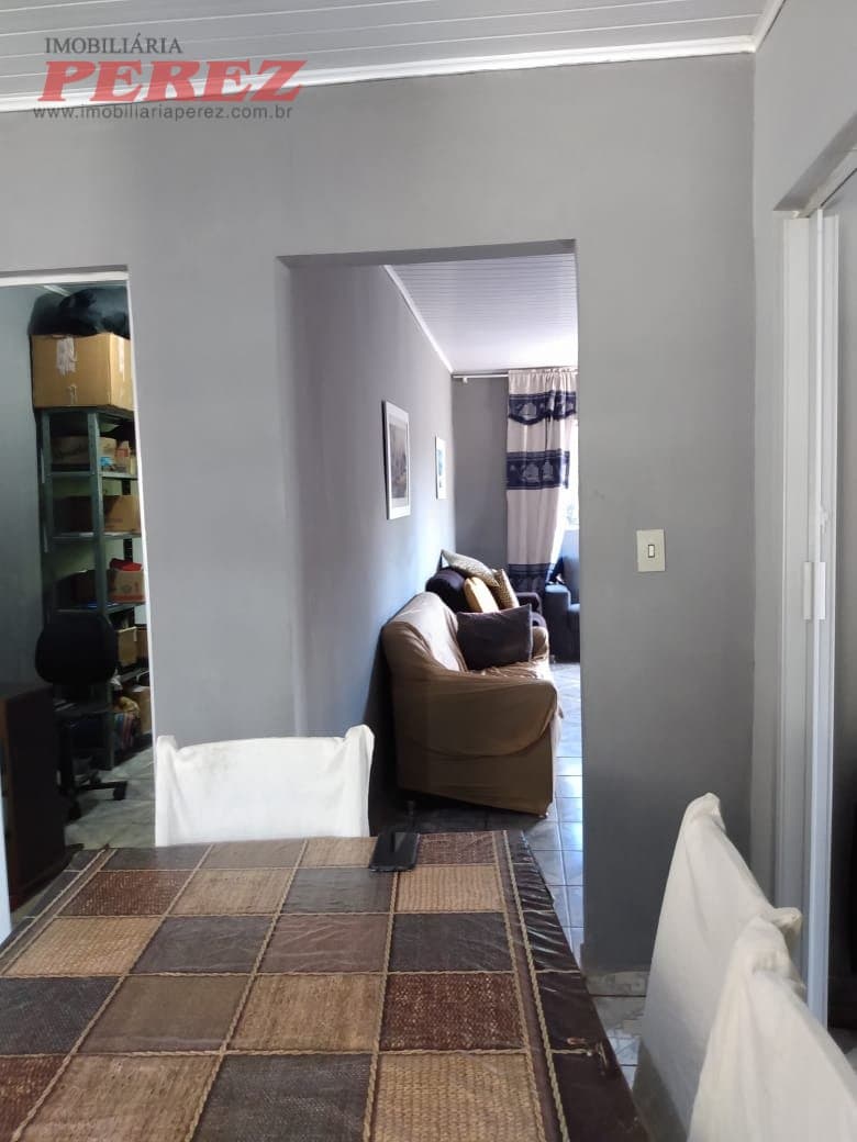 Casa à Venda no Bairro Paraíso - 2 Dormitórios e 3 Vagas por um Ótimo Preço! - Foto 24