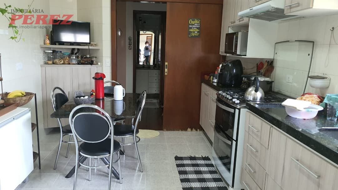 Apartamento no Edifício Floresta Negra, de 3 quartos, 128.5 m² à venda no Centro - Londrina/PR - Foto 7