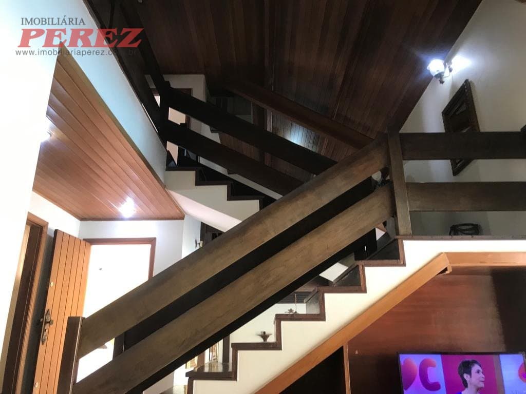 Sobrado, de 4 quartos, 261.36 m² à venda no Petrópolis - Londrina/PR - Foto 11