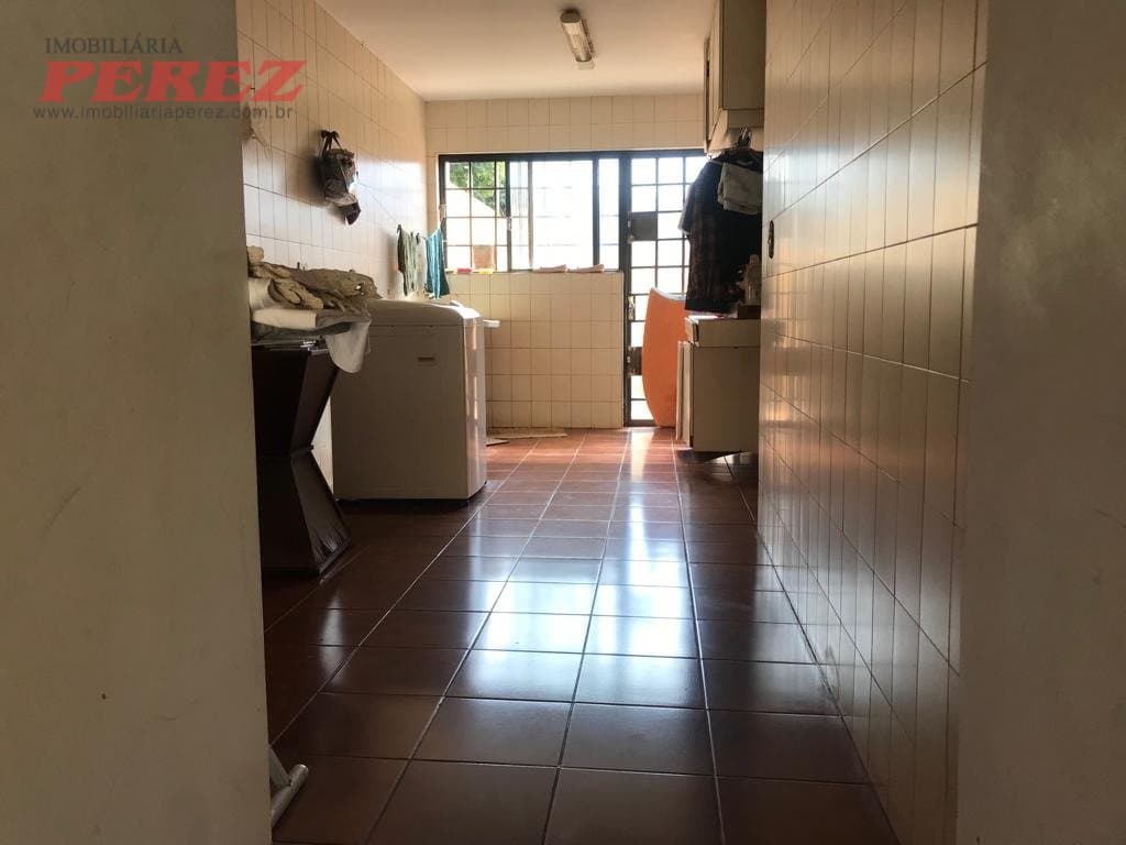 Sobrado, de 4 quartos, 261.36 m² à venda no Petrópolis - Londrina/PR - Foto 8