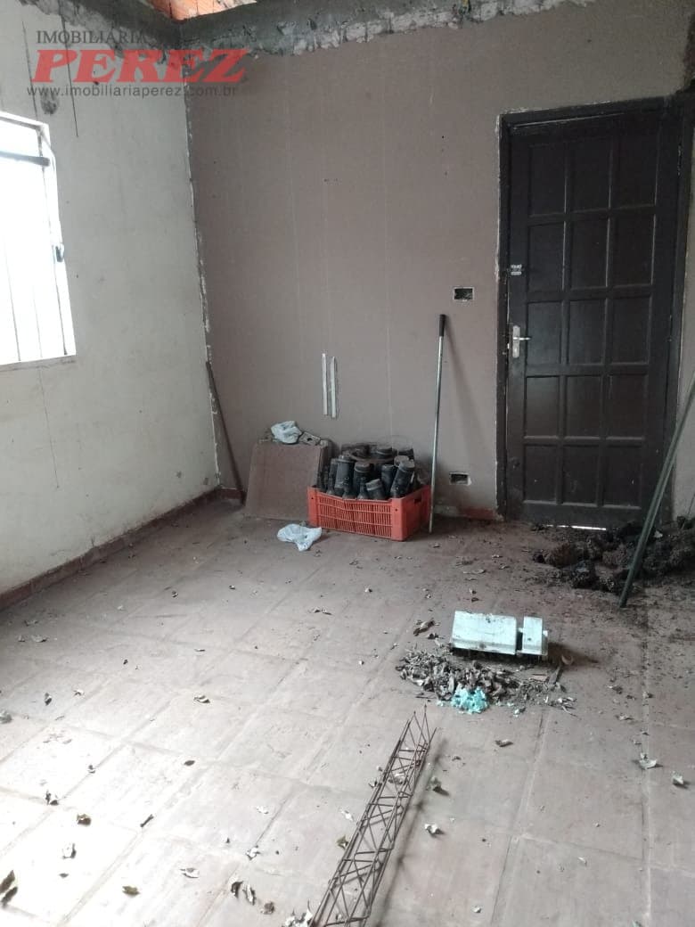 Casa, de 2 quartos, 60 m² à venda no Jardim Kase - Londrina/PR - Foto 3