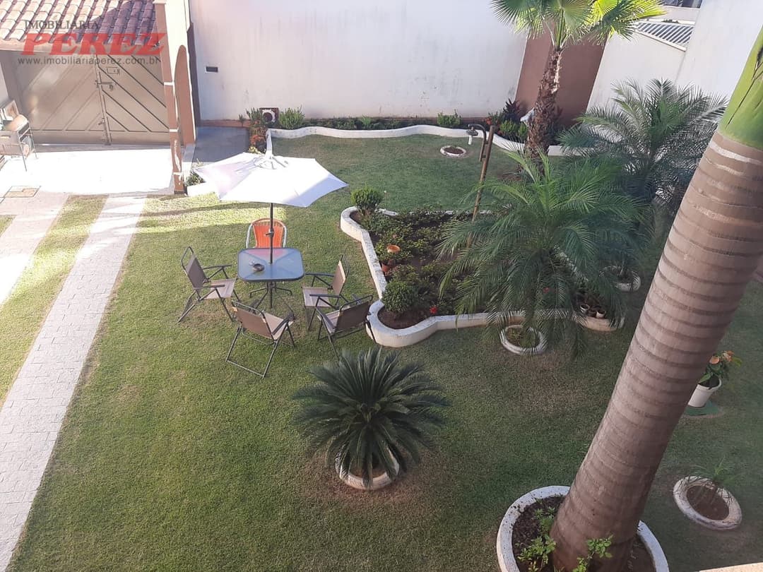 Sobrado, de 3 quartos, 267.5 m² à venda no Coliseu - Londrina/PR - Foto 1
