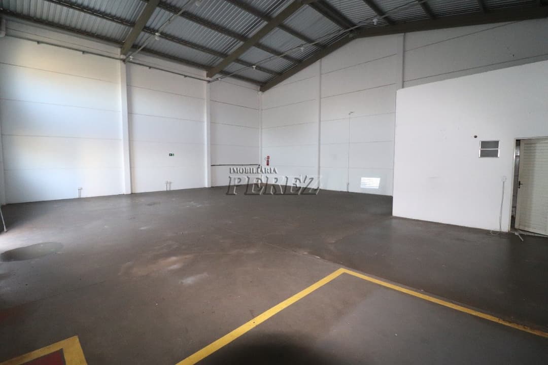 Galpão, 182 m² para alugar no Jardim Vale Azul - Londrina/PR - Foto 3