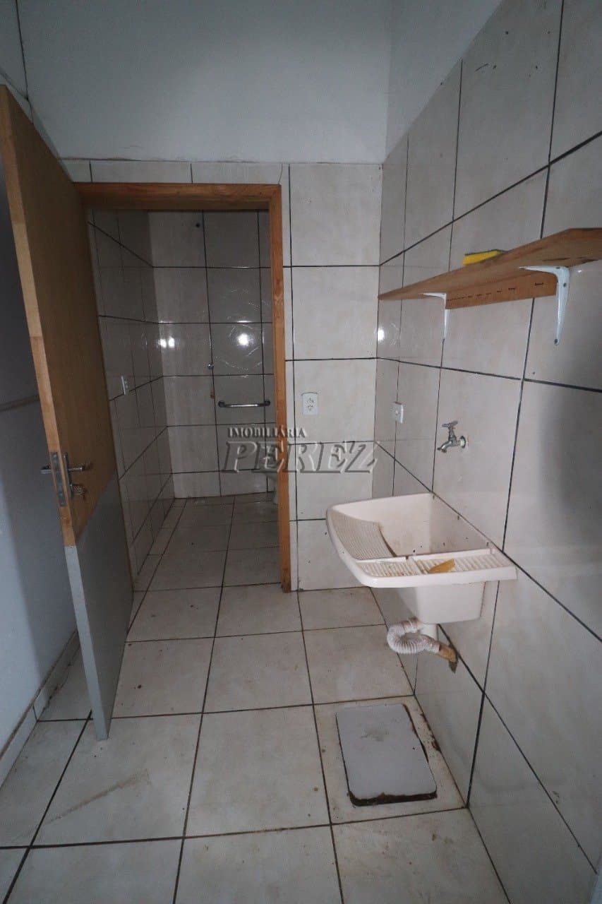 Galpão, 182 m² para alugar no Jardim Vale Azul - Londrina/PR - Foto 8