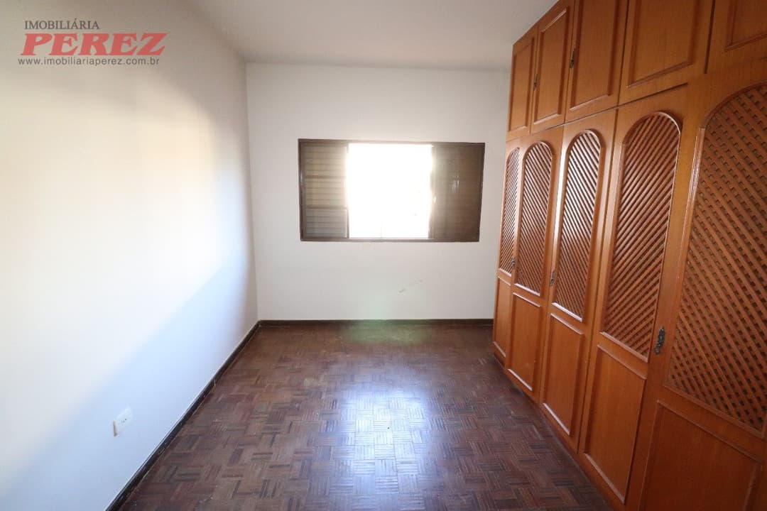 Casa à venda, completa com área gourmet e ótimo espaço para a família em Londrina! - Foto 9