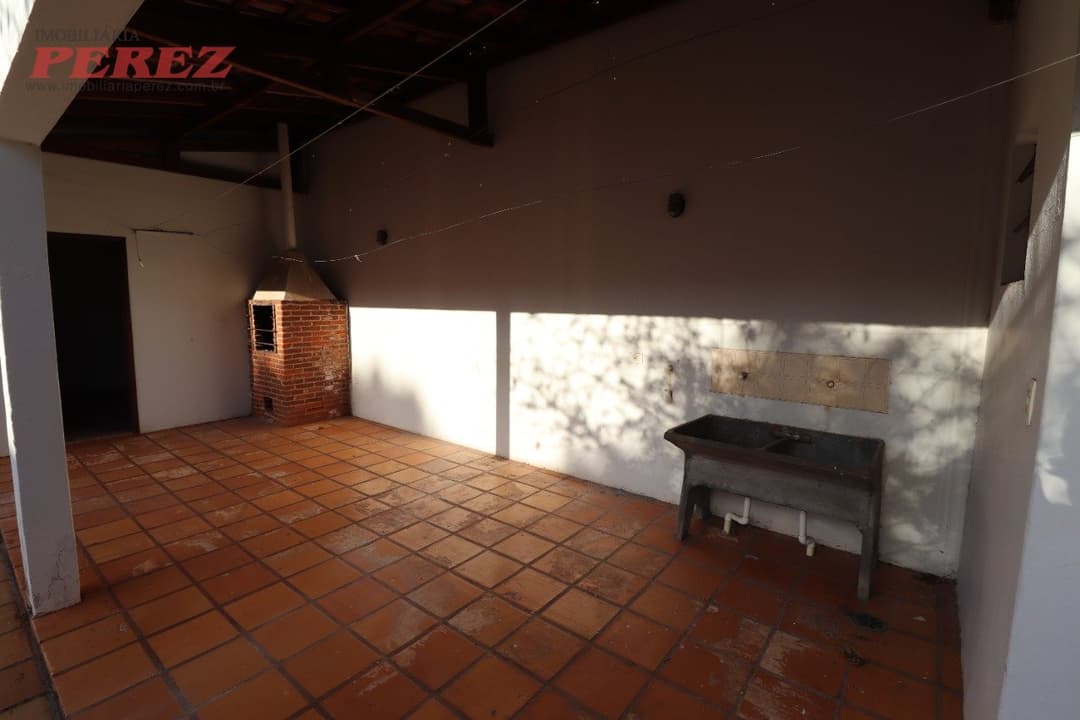 Casa à venda, completa com área gourmet e ótimo espaço para a família em Londrina! - Foto 20