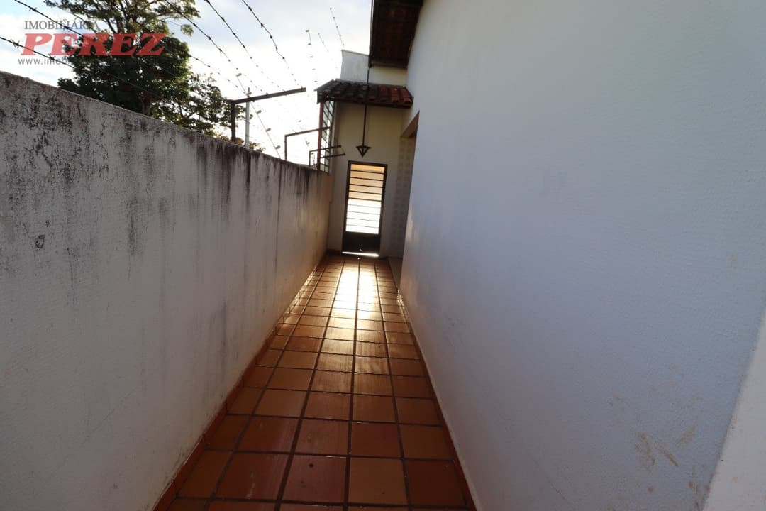 Casa à venda, completa com área gourmet e ótimo espaço para a família em Londrina! - Foto 27