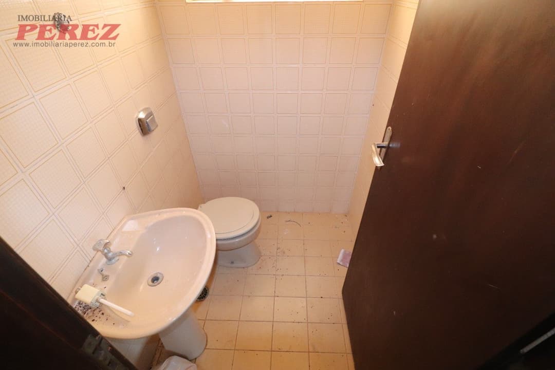 Casa à venda, completa com área gourmet e ótimo espaço para a família em Londrina! - Foto 29