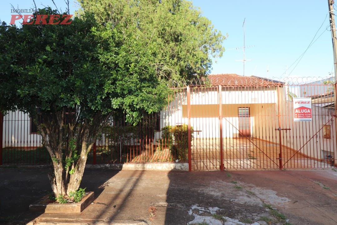 Casa à venda, completa com área gourmet e ótimo espaço para a família em Londrina! - Foto 31