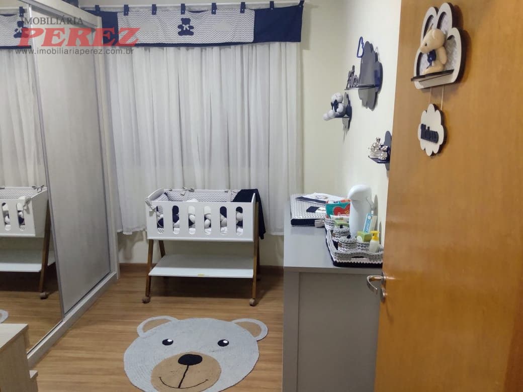 Casa a venda na rua José Pelisson, Centro de Ibiporã - Foto 17