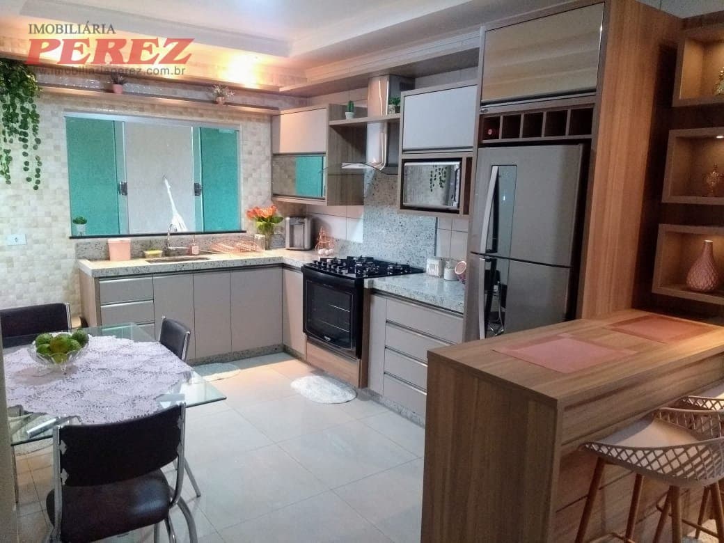 Casa a venda na rua José Pelisson, Centro de Ibiporã - Foto 8