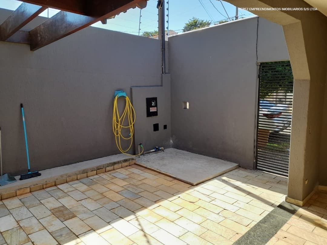 Sobrado, de 4 quartos, 280 m² para alugar no Jardim Alvorada - Londrina/PR - Foto 1