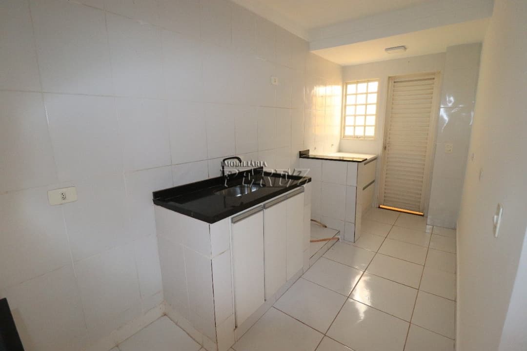 Casa  no Isadora, de 3 quartos, 130 m² para alugar no Jardim Esperança - Londrina/PR - Foto 5