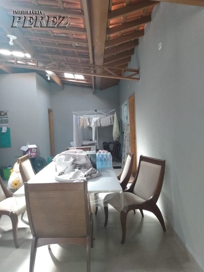 Casa, de 2 quartos, 130 m² à venda no Cafezal - Londrina/PR - Foto 9
