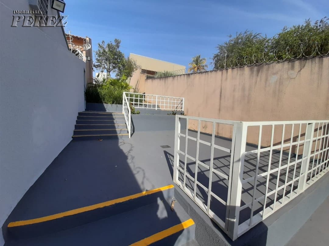 Imóvel comercial para locação na Av. Castelo Branco em Londrina. - Foto 4