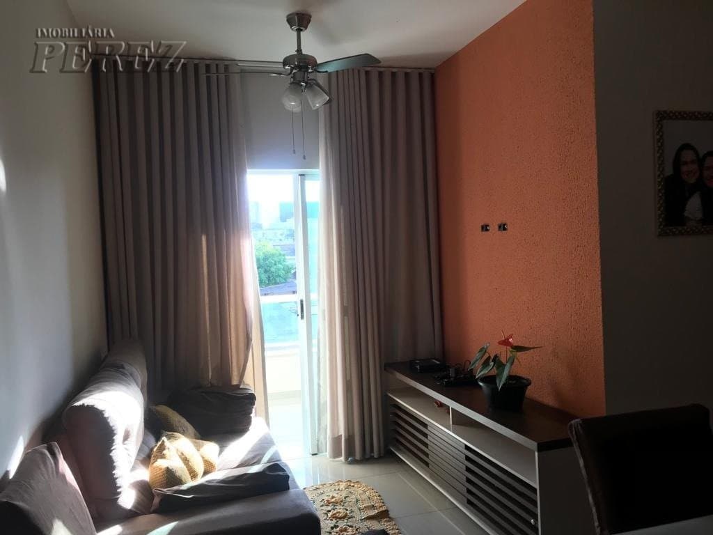Apartamento no Edifício Costa Do Sol, de 3 quartos, 73 m² à venda no Vitória - Londrina/PR - Foto 2