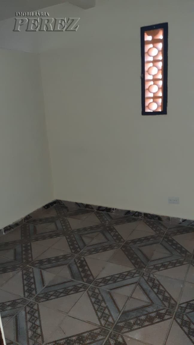 Apartamento, de 2 quartos, 60 m² para alugar no Antares - Londrina/PR - Foto 2