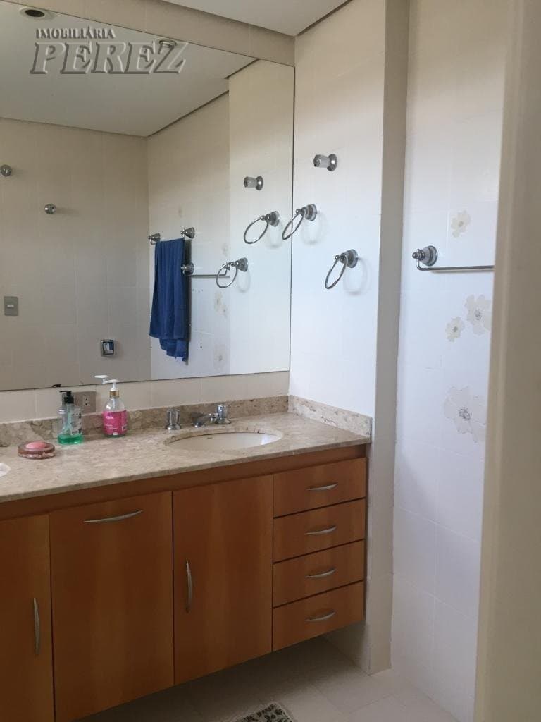 Apartamento no Caramuru, de 4 quartos, 230 m² à venda no Centro - Londrina/PR - Foto 6