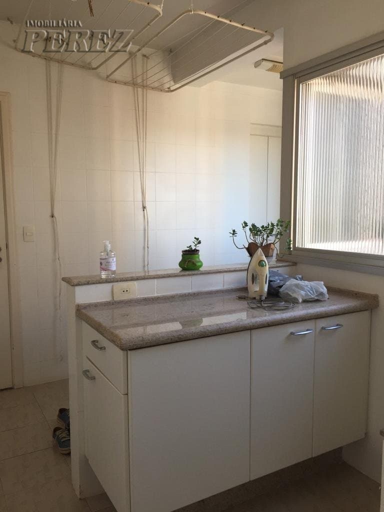Apartamento no Caramuru, de 4 quartos, 230 m² à venda no Centro - Londrina/PR - Foto 13