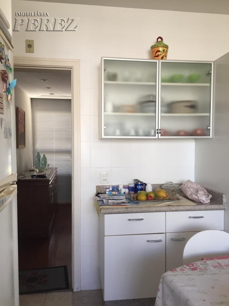 Apartamento no Caramuru, de 4 quartos, 230 m² à venda no Centro - Londrina/PR - Foto 11