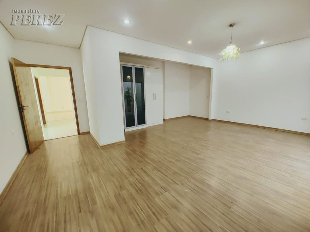 Casa, de 4 quartos, 400 m² à venda no Califórnia - Londrina/PR - Foto 16