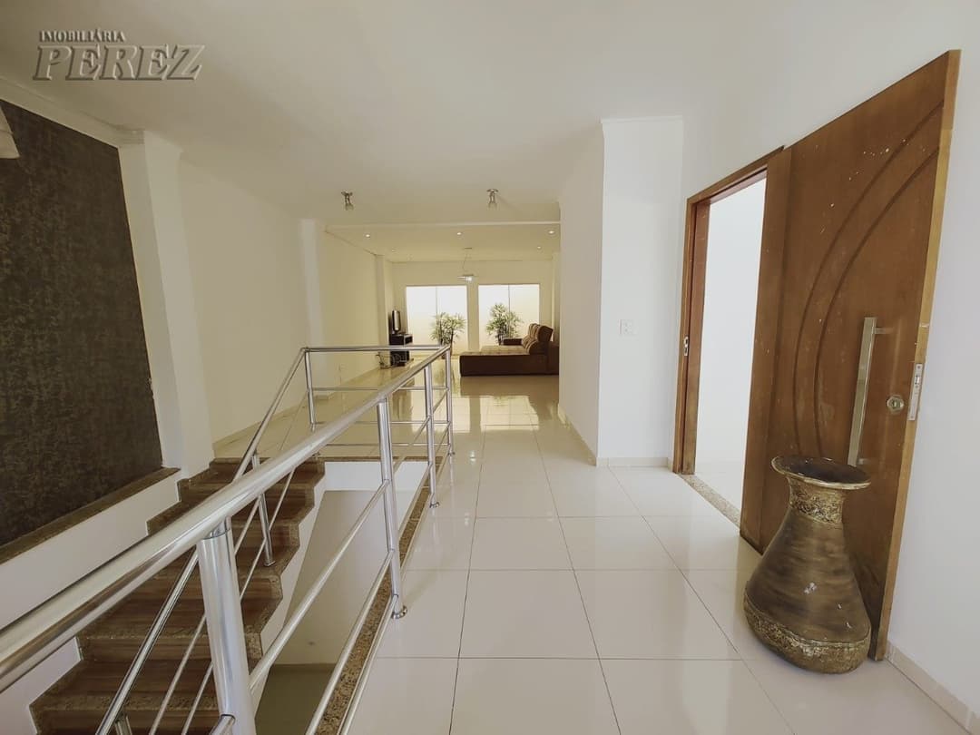 Casa, de 4 quartos, 400 m² à venda no Califórnia - Londrina/PR - Foto 14
