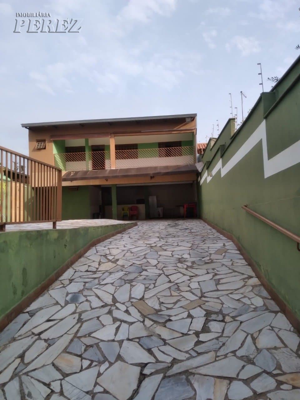 A Imobiliária Perez oferece à você essa ótima oportunidade de casa para venda em Londrina: - Foto 1