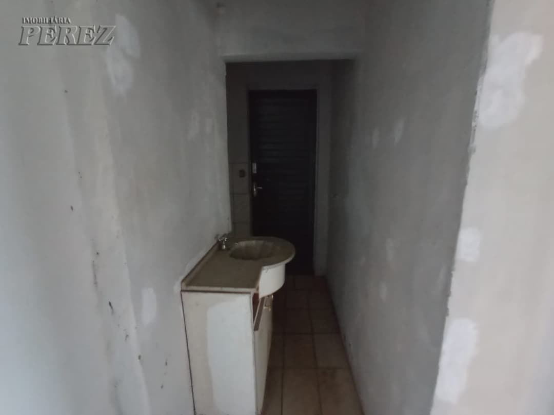 Casa, de 1 quarto, 108.08 m² à venda no Parque Residencial Joaquim Toledo Piza - Londrina/PR - Foto 10