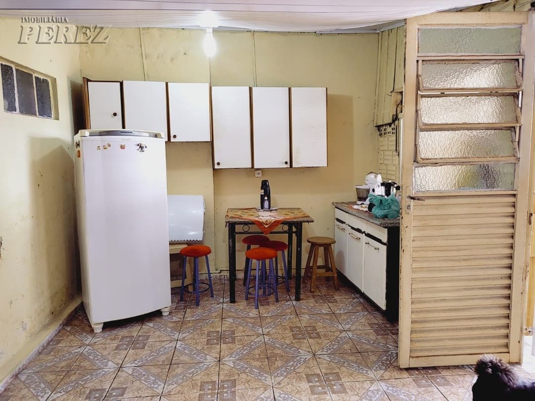 Casa, de 6 quartos à venda no Vila Brasil - Londrina/PR - Foto 9