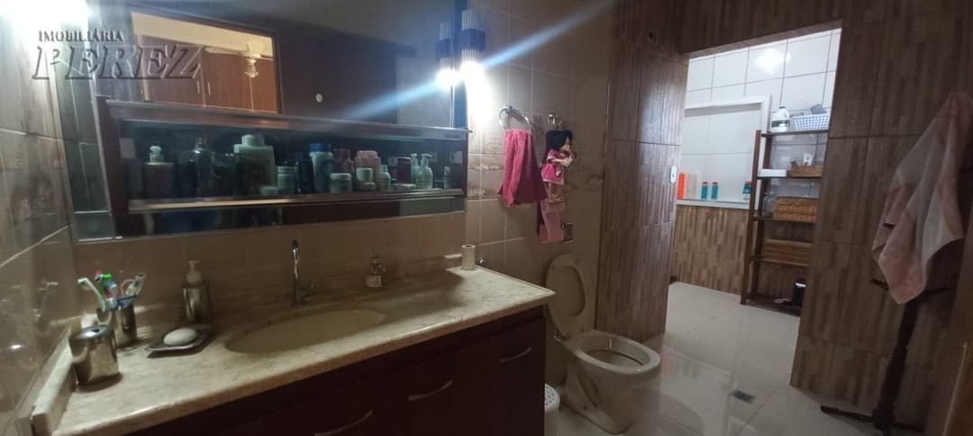 Casa, de 4 quartos, 288.04 m² à venda no São Lourenço - Londrina/PR - Foto 8