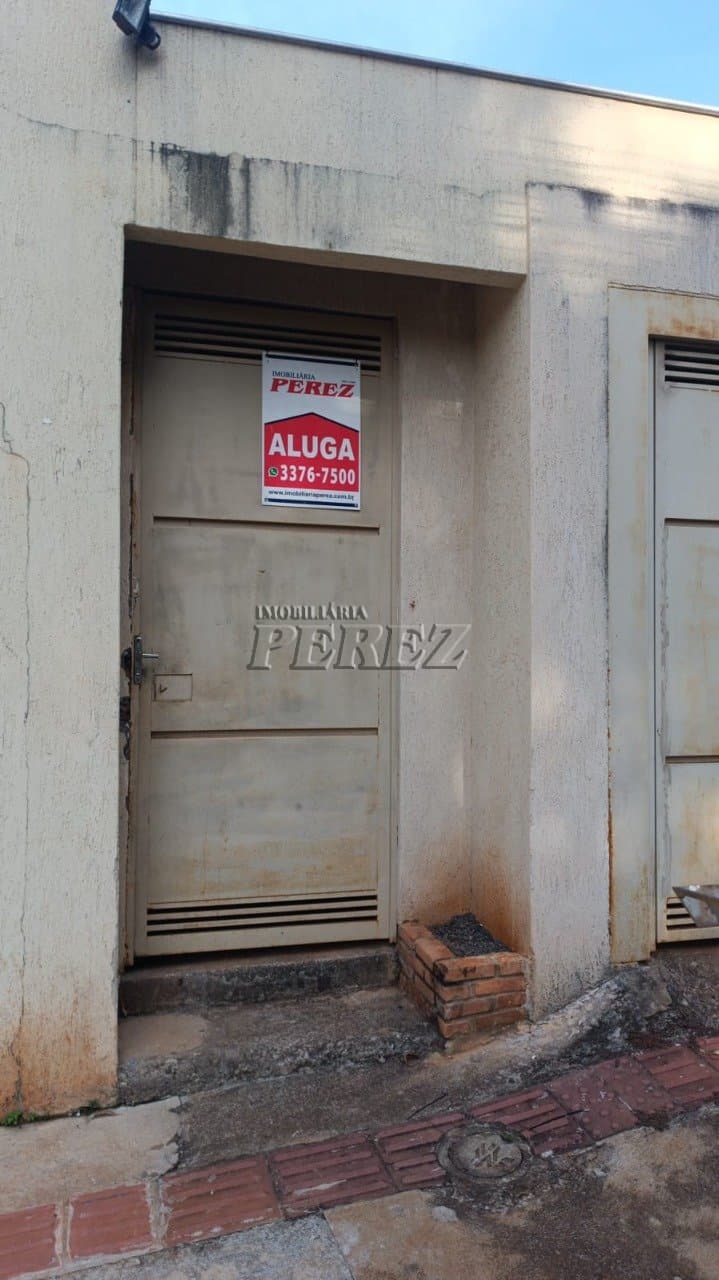 Casa, de 2 quartos, 60 m² para alugar no Parque Residencial Joaquim Toledo Piza - Londrina/PR - Foto 0