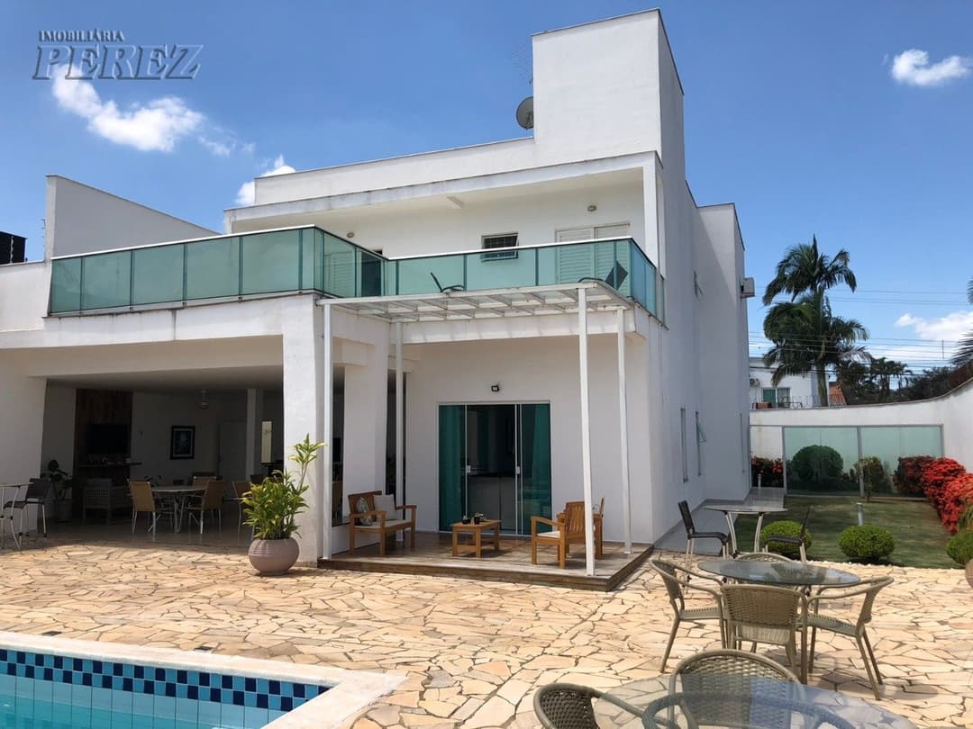Sobrado, de 4 quartos, 420 m² à venda no Tucano - Londrina/PR - Foto 0