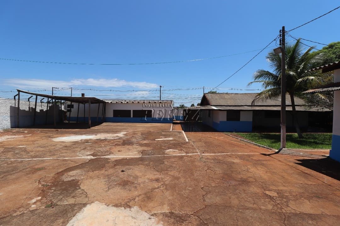 Imóveis Rurais, de 5 quartos para alugar no Monte Belo - Londrina/PR - Foto 23