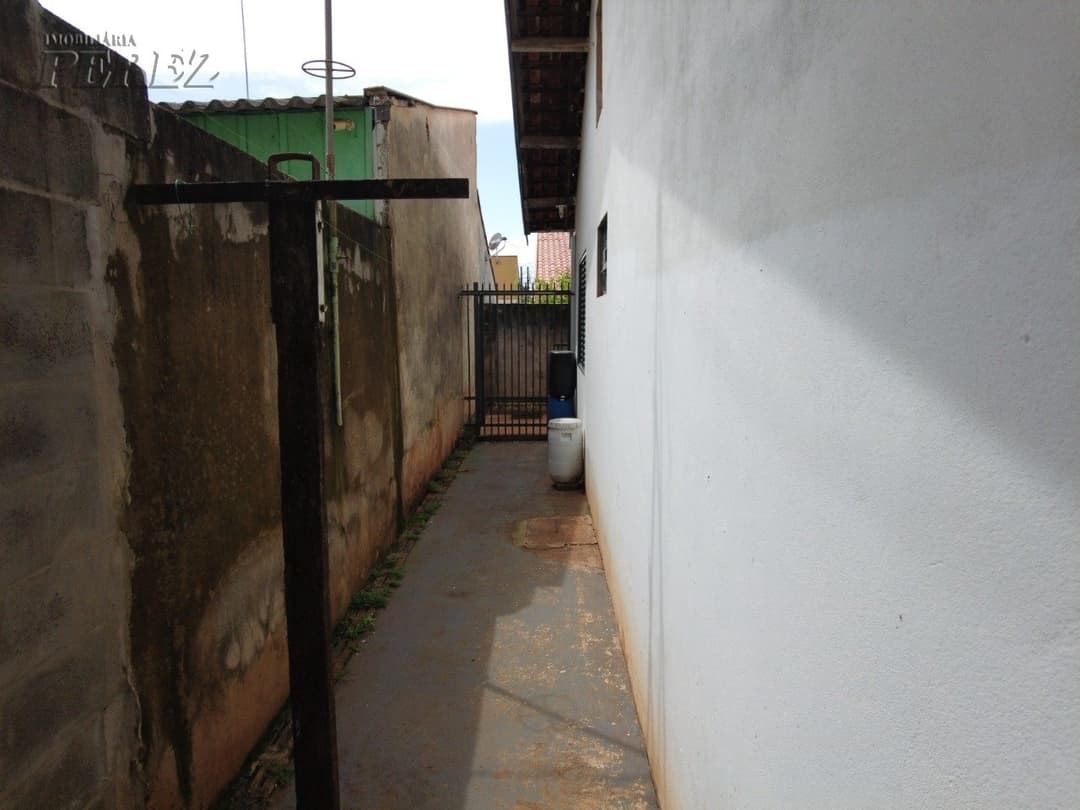 A Imobiliária Perez oferece a você uma ótima oportunidade de casa para venda em Londrina. - Foto 3