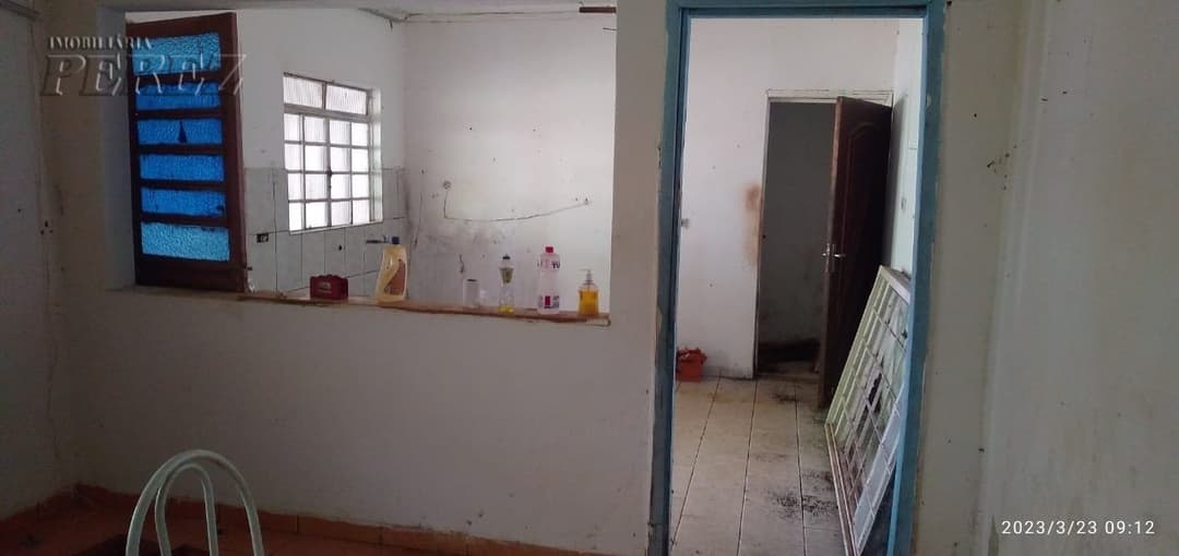 Casa à Venda na Vila Larsen 1 - Rua Paraguai - Foto 9
