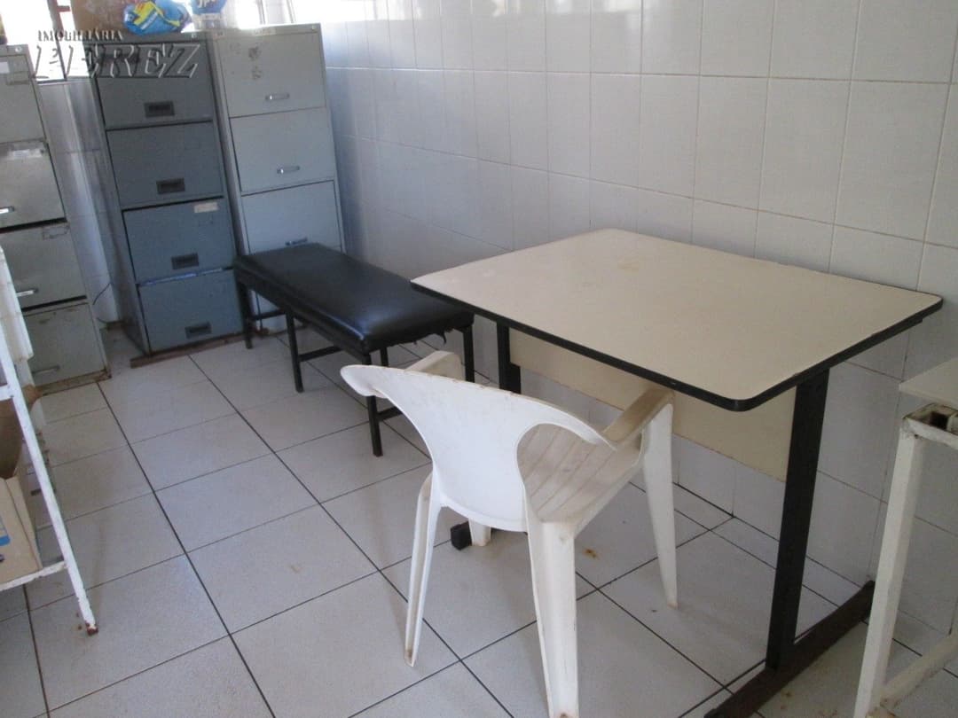 Casa comercial, 541.36 m² à venda no San Conrado - Londrina/PR - Foto 17