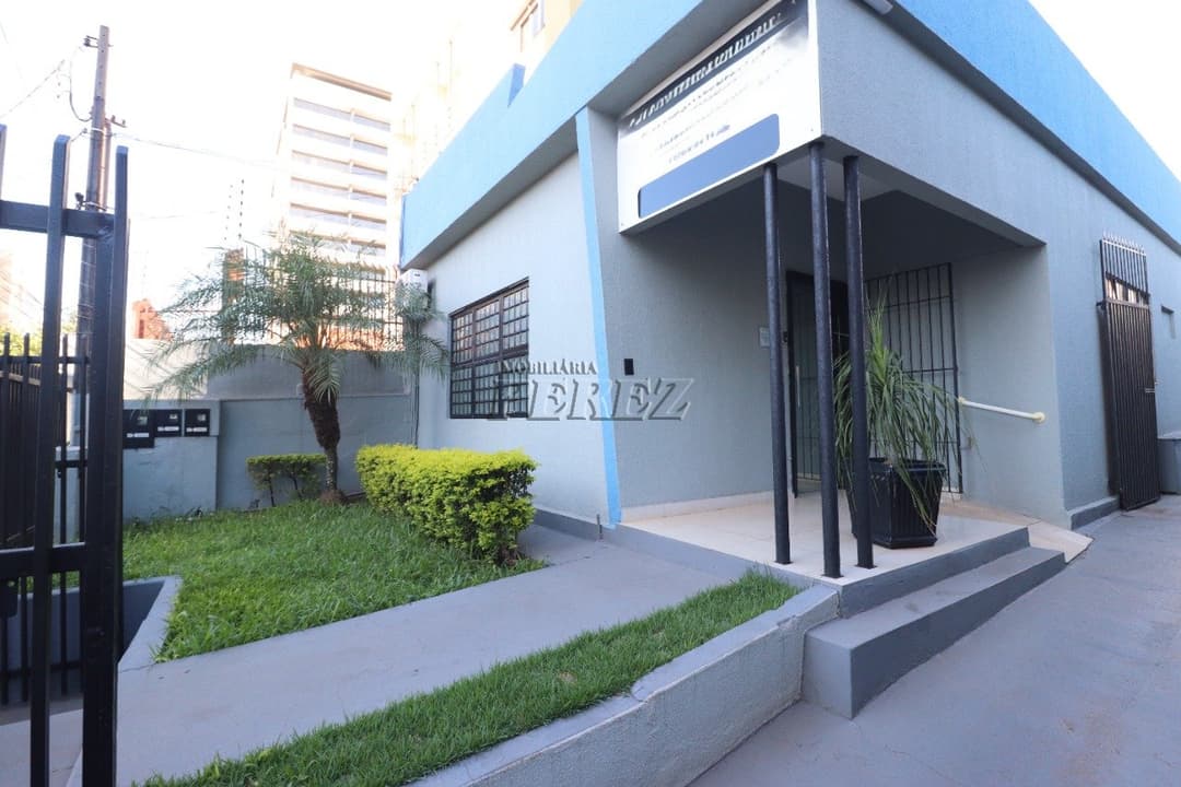 Casa, de 3 quartos, 223 m² à venda no Centro - Londrina/PR - Foto 6