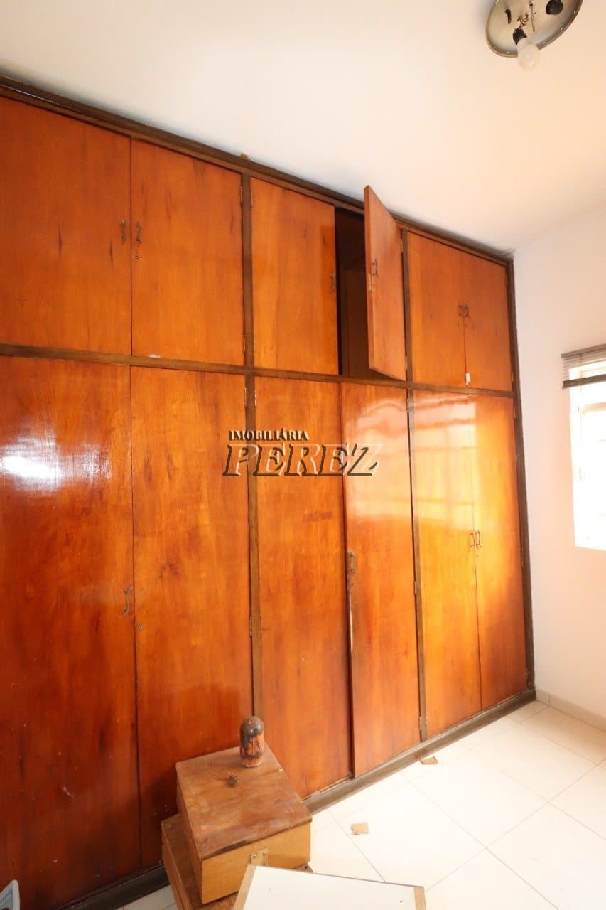 Casa, de 3 quartos, 223 m² à venda no Centro - Londrina/PR - Foto 18