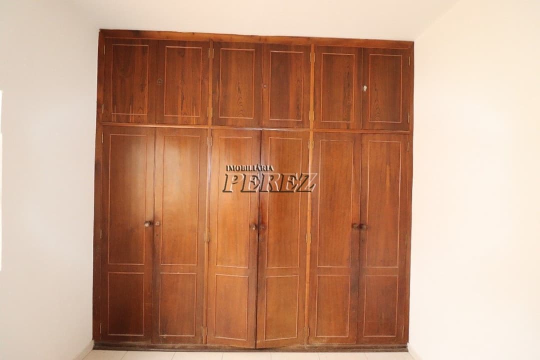 Casa, de 3 quartos, 223 m² à venda no Centro - Londrina/PR - Foto 19
