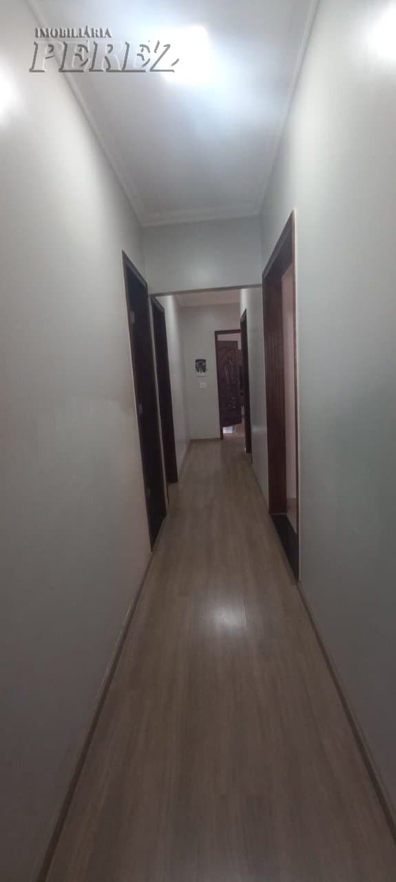 Casa, de 3 quartos, 180.6 m² à venda no Jardim Do Leste - Londrina/PR - Foto 11