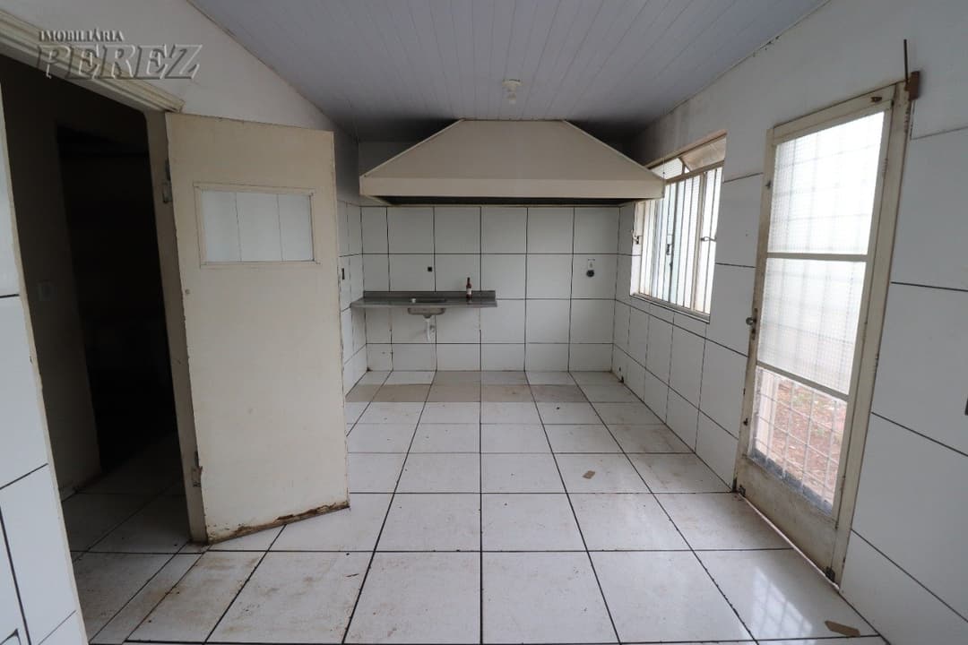 Casa, de 1 quarto, 119 m² à venda no Centro - Londrina/PR - Foto 8